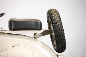 Bild 17/50 von Piaggio Vespa 150 "Struzzo" VL (1955)