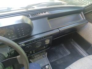 Immagine 10/81 di Alfa Romeo Giulietta 1.6 (1984)