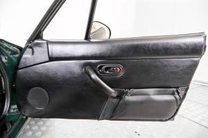 Image 18/50 of Mazda MX-5 1.6 (1995)