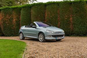 Immagine 5/40 di Peugeot 206 CC 1.6 16V (2003)