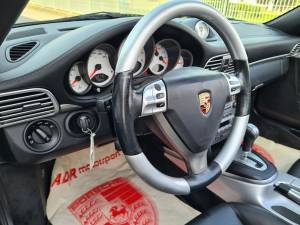 Immagine 9/17 di Porsche 911 Turbo (2007)