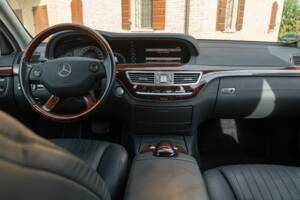 Bild 43/50 von Mercedes-Benz S 600 L (2007)