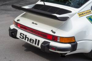 Image 8/10 of Porsche 911 Turbo 3.0 (1975)