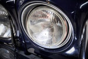 Image 16/97 of Daimler Double Six (1994)