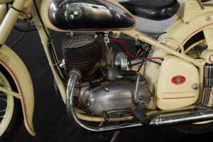 Image 3/18 of Puch 250 TF (1951)