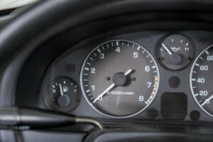 Immagine 20/50 di Mazda MX-5 1.6 (1995)