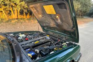 Image 13/40 of Jaguar Sovereign 3.6 (1989)