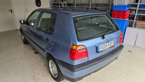Bild 4/60 von Volkswagen Golf III 1.8 (1993)