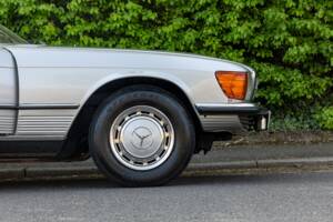Bild 9/45 von Mercedes-Benz 450 SL (1977)