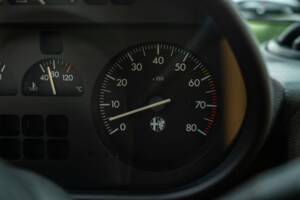 Bild 49/50 von Alfa Romeo 2.0 Spider (1991)