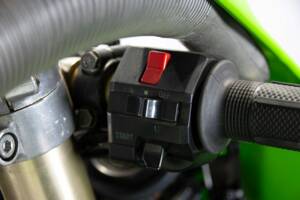 Image 24/50 of Kawasaki ZX-R 400 (1990)