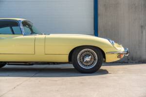 Image 46/78 de Jaguar E-Type (1969)