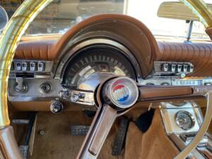 Image 4/13 of Chrysler 300 H (1962)