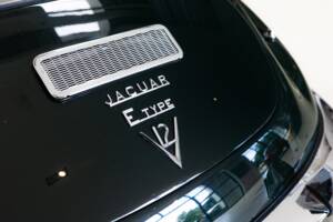 Image 21/26 de Jaguar Type E V12 (2+2) (1971)