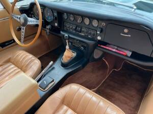 Bild 14/20 von Jaguar E-Type (2+2) (1969)