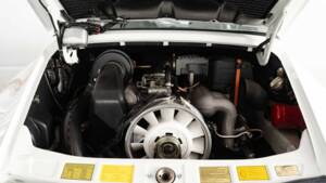 Bild 29/30 von Porsche 911 Carrera 3.2 (1987)