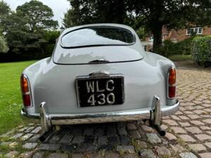 Afbeelding 15/29 van Aston Martin DB 2&#x2F;4 Mk III (1959)