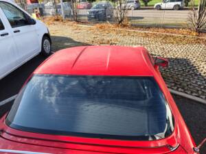 Image 33/57 of Toyota MR2 (2003)