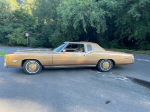 Bild 20/33 von Cadillac Fleetwood Eldorado Biarritz Coupe (1977)