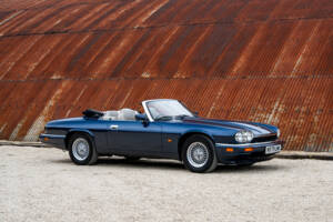 Image 8/38 de Jaguar XJS 4.0 (1995)