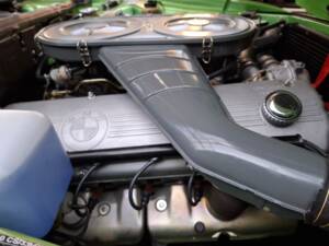 Image 21/43 of BMW 2,5 CS (1975)