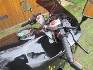 Image 10/44 of Norton F1 (1990)