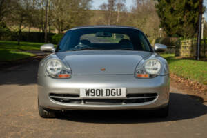 Image 1/20 of Porsche 911 Carrera 4 (2000)