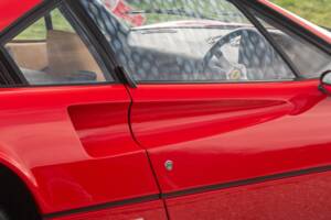 Image 32/50 of Ferrari 308 GTB (1976)
