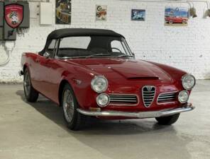 Bild 9/76 von Alfa Romeo 2600 Spider (1964)