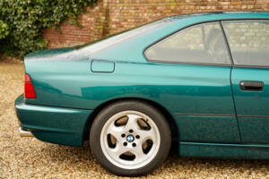 Image 12/50 of BMW 850CSi (1994)
