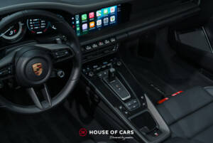 Image 20/25 of Porsche 911 Carrera 4 GTS (2023)