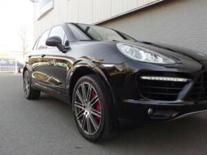 Imagen 19/97 de Porsche Cayenne Turbo (2011)