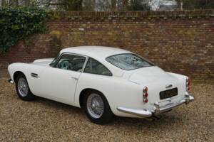 Afbeelding 12/50 van Aston Martin DB 4 (1961)