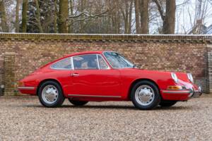 Immagine 44/50 di Porsche 912 (1968)