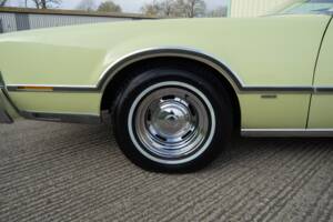 Bild 28/34 von Lincoln Continental Mark IV (1975)