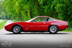 Image 3/80 de Ferrari 365 GTC&#x2F;4 (1972)