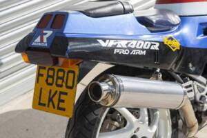 Bild 20/47 von Honda VFR 400 R (1988)