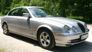 Imagen 1/51 de Jaguar S-Type 4.0 V8 (2000)