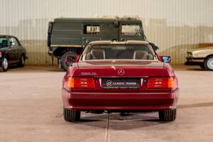 Image 19/43 of Mercedes-Benz 500 SL (1992)