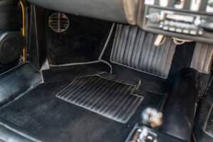 Bild 38/45 von Ferrari Dino 246 GT (1972)