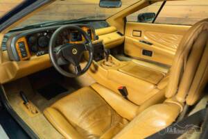 Image 13/19 of Lotus Esprit SE (1990)