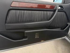 Imagen 18/27 de Mercedes-Benz E 200 (1995)