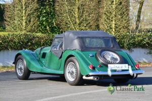 Image 17/50 of Morgan 4/4 Series IV (1962)