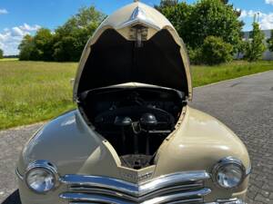 Bild 37/78 von Plymouth Special Deluxe (1948)