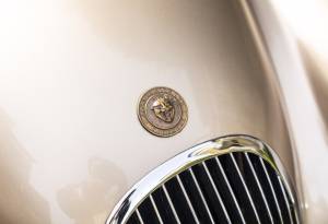 Image 9/34 of Jaguar XK 120 FHC (1952)