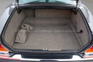 Immagine 11/46 di Jaguar XJ 12 (1986)