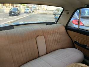 Image 18/46 of FIAT 125 S / Speciale (1972)