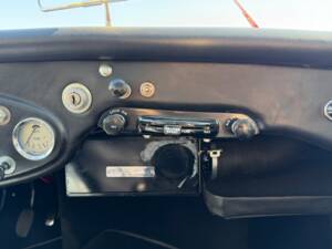 Immagine 12/28 di Austin-Healey 100/6 (BN6) (1958)