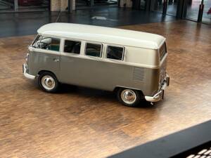 Image 14/36 of Volkswagen T1 minibus (1963)