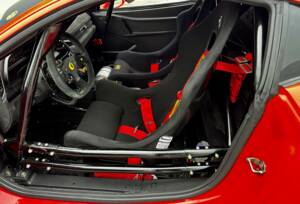 Bild 15/17 von Ferrari 458 Italia GT3 (2011)